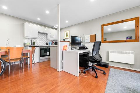 78 Campbell Drive, Cardiff, CF11 7TQ