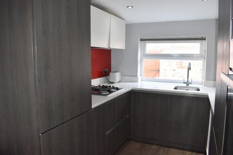5 bedroom end of terrace house to rent, Denham Street, Victoria Park, Manchester
