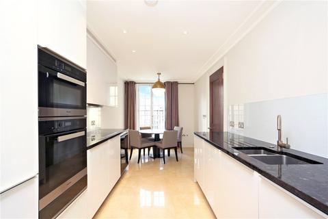 2 bedroom apartment to rent, Curzon Street, Mayfair, London, W1J