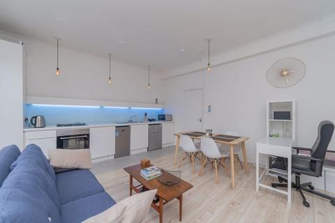 1 bedroom apartment to rent, Elgin Avenue, Maida Vale W9