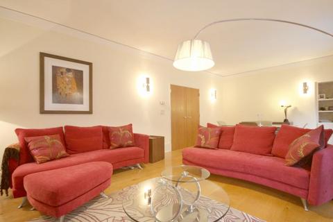 3 bedroom flat to rent, Artillery Mansions, Westminster, SW1H