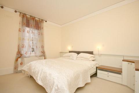 3 bedroom flat to rent, Artillery Mansions, Westminster, SW1H