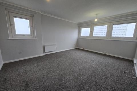2 bedroom flat to rent, Wickets Tower, Wyatt Close, Edgbaston, Birmingham, B5 7TL