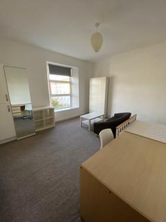 3 bedroom apartment to rent, Plymouth PL4