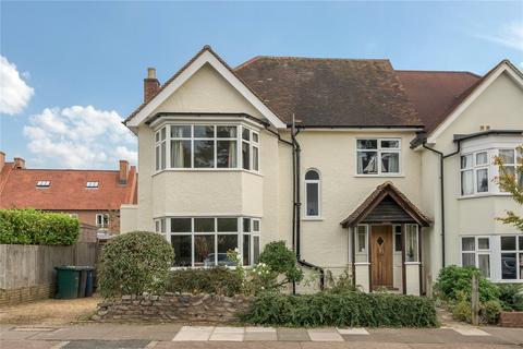 5 Hillside Gardens, Barnet, EN5 2NG