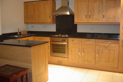 undefined, Flat 4 15-17, Edge Lane, Manchester, M21
