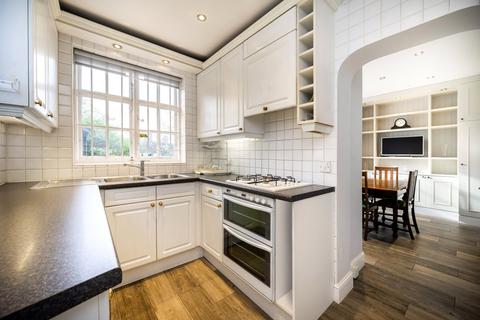 4 bedroom semi-detached house for sale, Willifield Way, Hampstead Garden Suburb