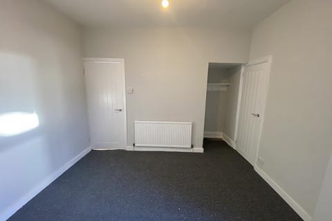 3 bedroom terraced house to rent, Avondale, Goddard Avenue, Hull HU5
