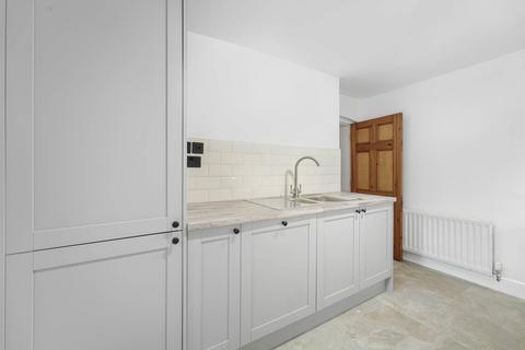 2 bedroom flat to rent, Canonbury Square, Islington, N1