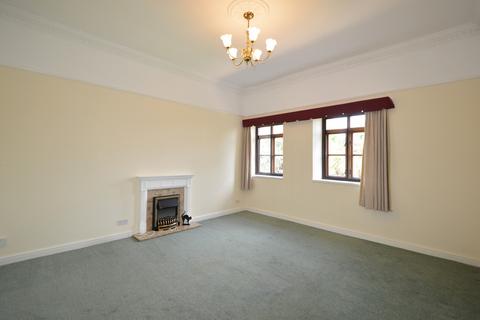 2 bedroom apartment to rent, St Johns Court, Axbridge