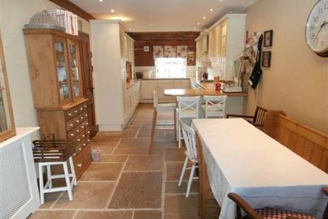 3 bedroom barn conversion to rent, Enholmes Lane, Patrington