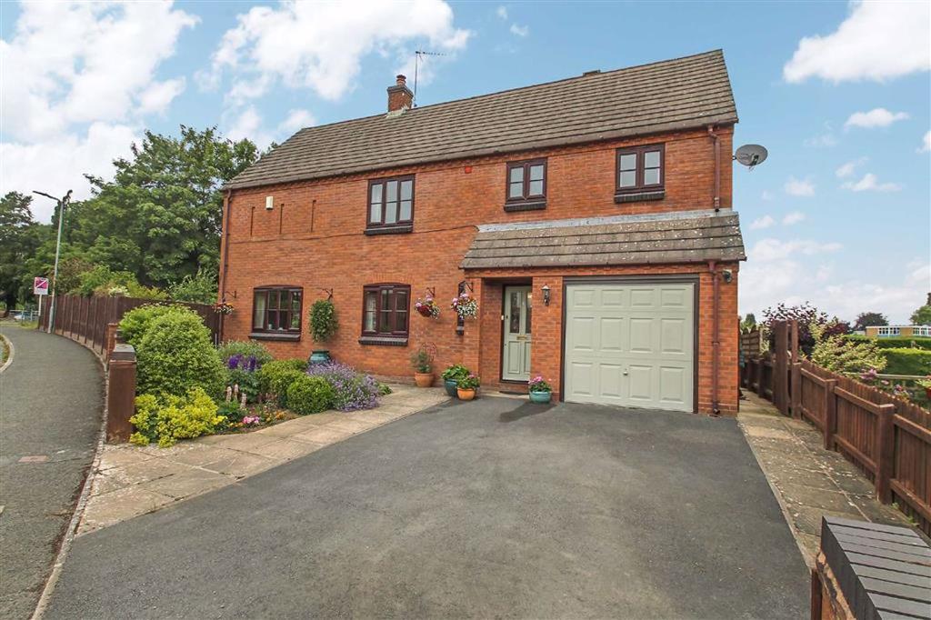 Kings Meadow, Wigmore, Leominster 5 bed detached house £325,000