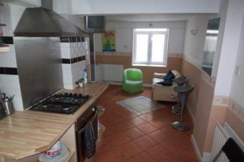 1 bedroom in a house share to rent, REF: 10736 | Cyril Street | Northampton | NN1