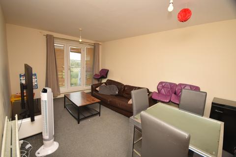 2 bedroom apartment to rent, Hatfield AL10