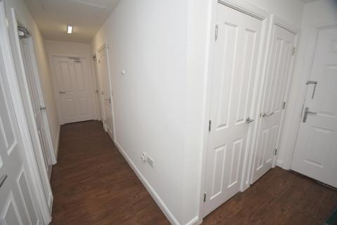 3 bedroom apartment to rent, Aviation Ave, Hatfield AL10