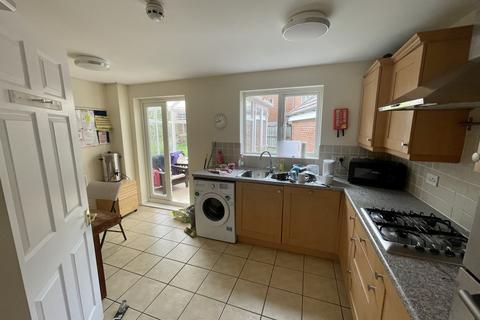 5 bedroom house to rent, Walker Grove, Hatfield AL10