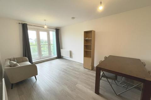 2 bedroom apartment to rent, Parkhouse Court, Hatfield AL10
