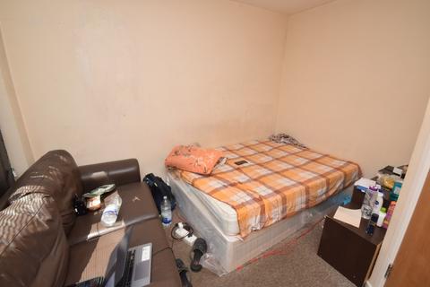 undefined, Raven Court, Hatfield AL10
