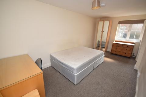 undefined, Richards Street, Hatfield AL10