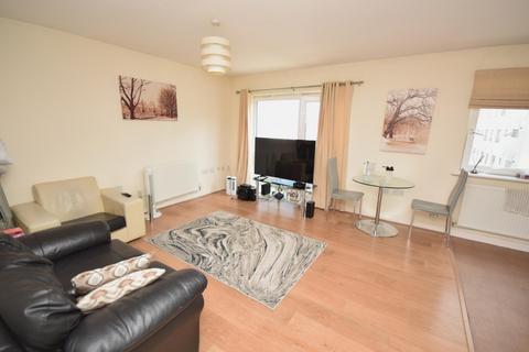 2 bedroom flat to rent, Spectre Court, Hatfield AL10