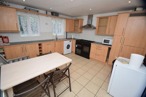 5 bedroom house to rent, Mosquito Way, Hatfield AL10