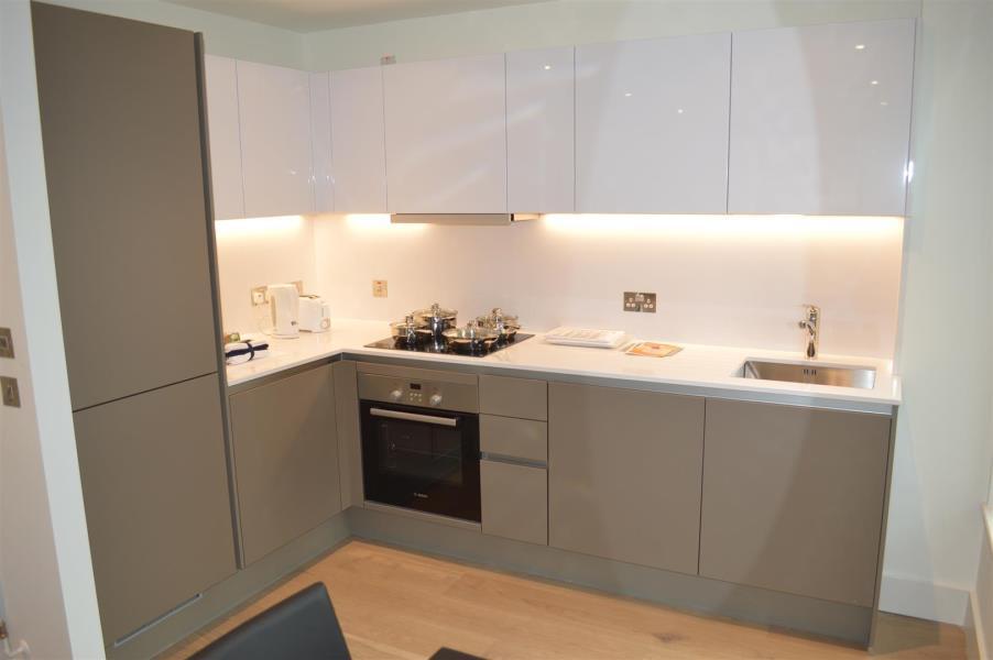 Apartment in Wembley - View 2
