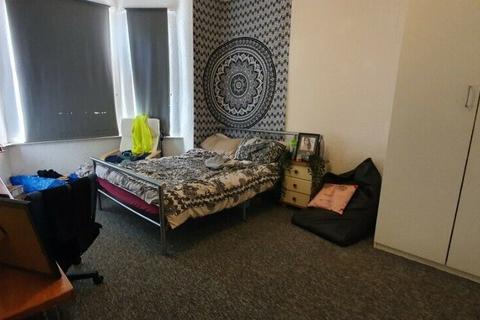 undefined, Langdale rd(For Academic 2021-22), Victoria Park M14