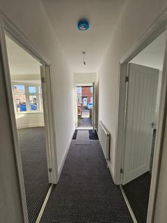 2 bedroom flat to rent, Guelder Road, Newcastle NE7