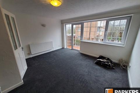 3 bedroom terraced house to rent, Brook Valley, Maybush