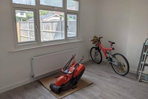 2 bedroom maisonette for sale, 97 Cedar Grove, Ealing, W5 4AT