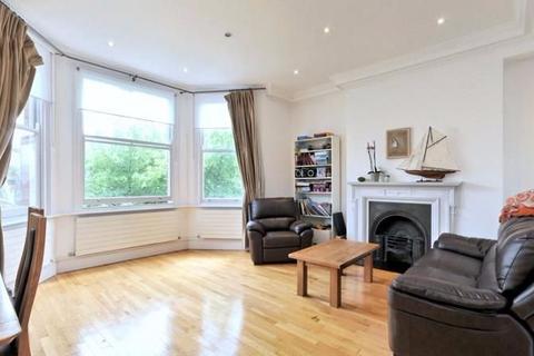 2 bedroom apartment to rent, London NW6