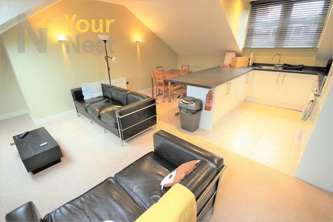 3 bedroom apartment to rent, Granby Street, Headingley, Leeds, LS6 3AZ