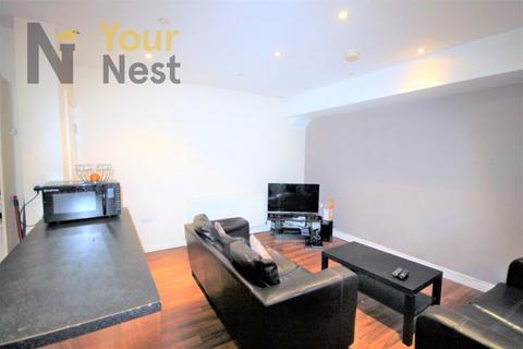 4 bedroom terraced house to rent, Granby Place, Headingley, Leeds, LS6 3BD