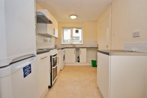 2 bedroom terraced house to rent, Trenchard Close, Stanmore