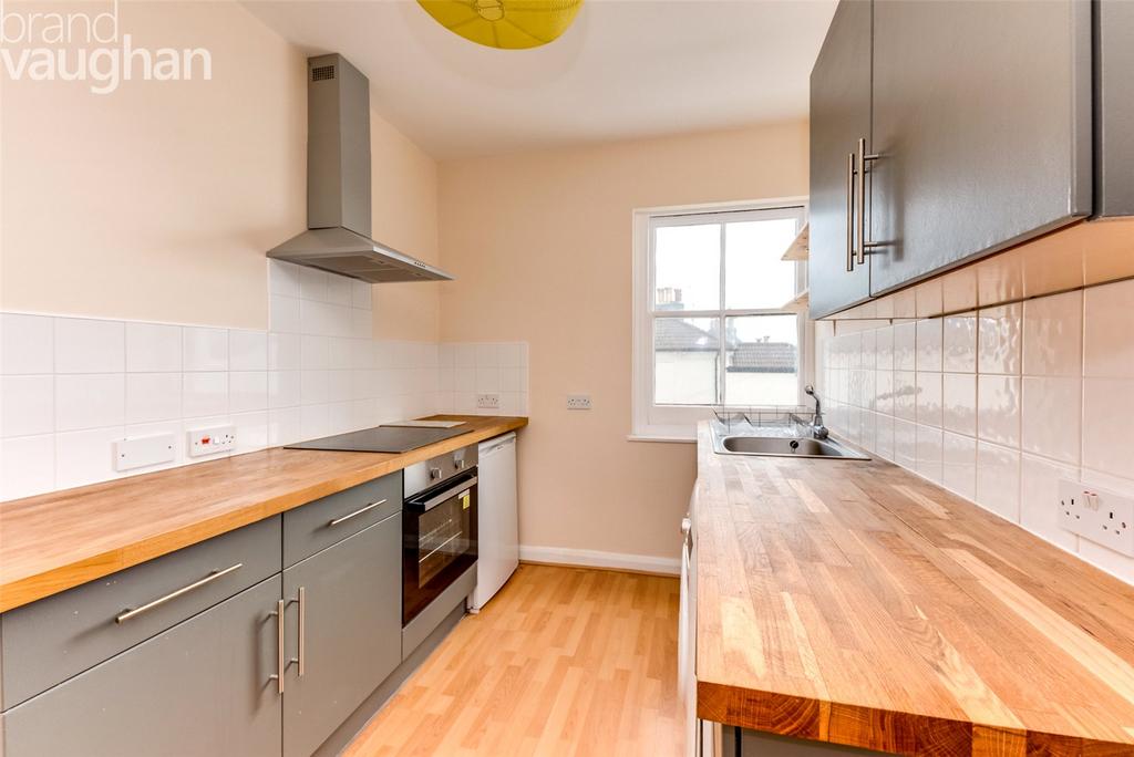 Apartment in Brighton, Round Hill - View 2