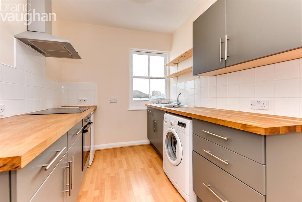 Apartment in Brighton, Round Hill - View 3
