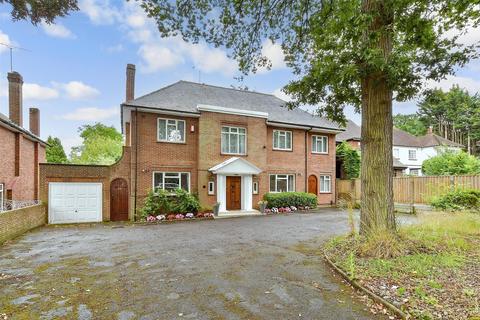 4 bedroom detached house for sale, Maidstone Road, Chatham, Kent