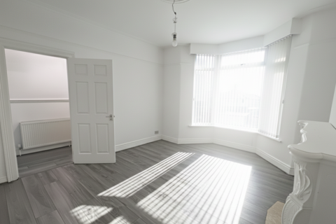 undefined, 3 Bed house in Chapel Avenue, L9
