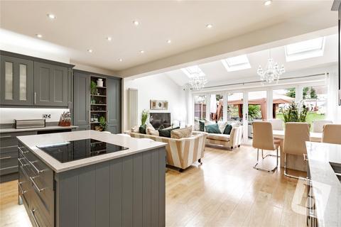 Elmhurst Drive, Hornchurch, RM11