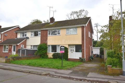 3 bedroom semi-detached house to rent, Antrim Rd, Woodley