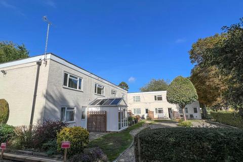 1 bedroom apartment to rent, Mongewell Court, Wallingford OX10