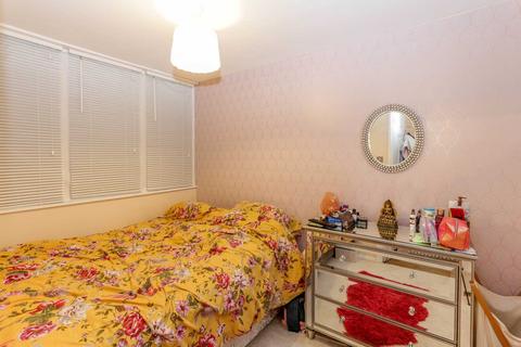 1 bedroom apartment to rent, Mongewell Court, Wallingford OX10