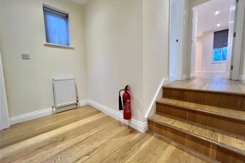 2 bedroom apartment to rent, Station Road, London, N22