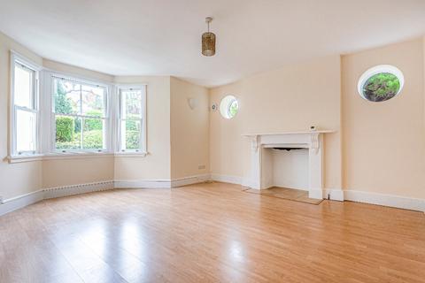 2 bedroom flat to rent, Shurdington Road, Leckhampton, Cheltenham, GL53