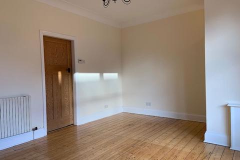 3 bedroom terraced house to rent, Meath Road, Preston PR1