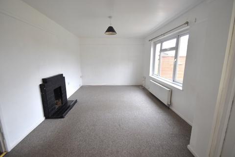 3 bedroom terraced house to rent, Orchard Way, Cullompton, Devon, EX15