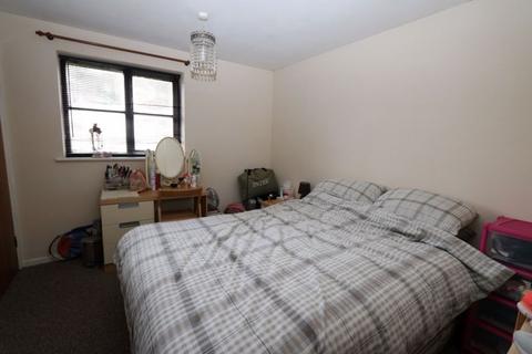 1 bedroom apartment for sale - Eaton Avenue, High Wycombe