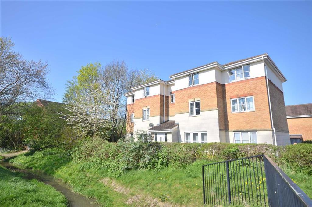 Castle Way, Gloucester, GL1 2 bed apartment £100,000