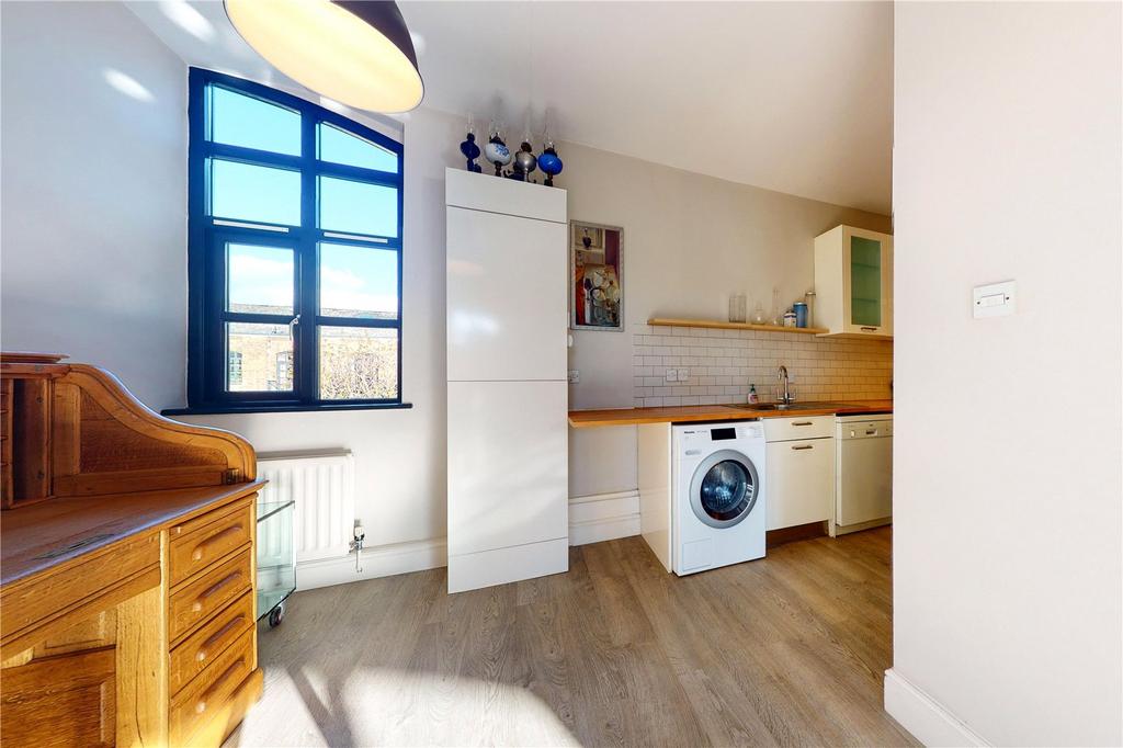 Reception/Kitchen