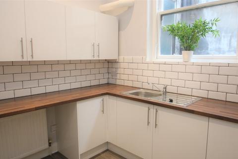 5 bedroom flat to rent, Clouston Street, North Kelvinside, Glasgow, G20